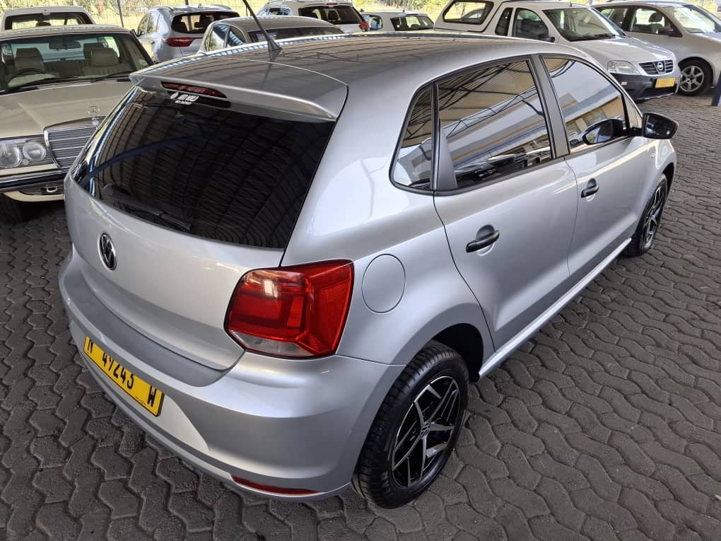 Volkswagen POLO VIVO 1.4 TREDLINE - Image 8