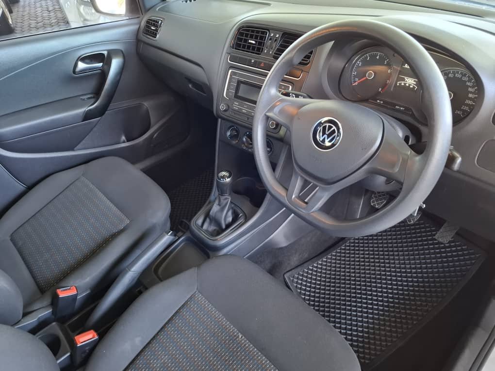 Volkswagen POLO VIVO 1.4 TREDLINE - Image 10