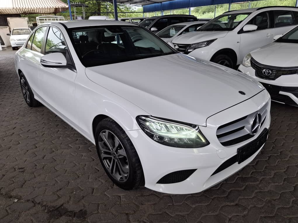 2020 Mercedes Benz C220 DIESEL AUTO