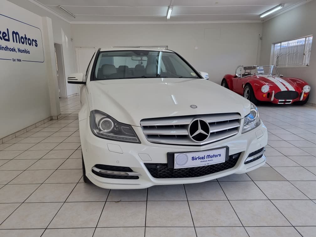 Mercedes Benz C250 CDI AVANTGARDE - Image 2
