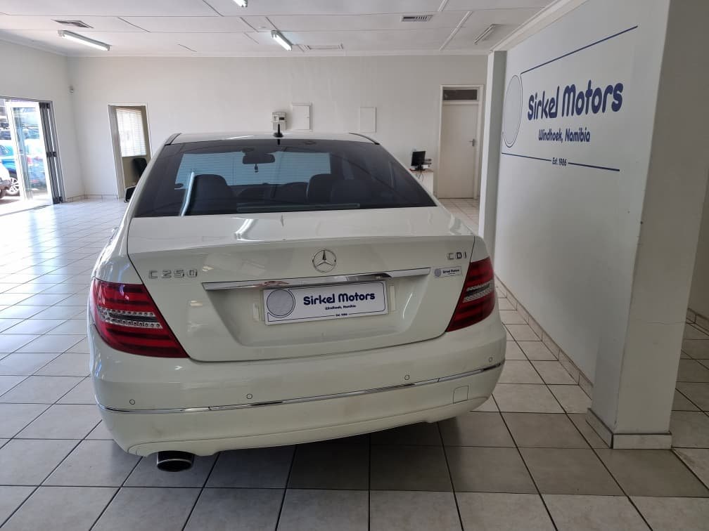 Mercedes Benz C250 CDI AVANTGARDE - Image 6