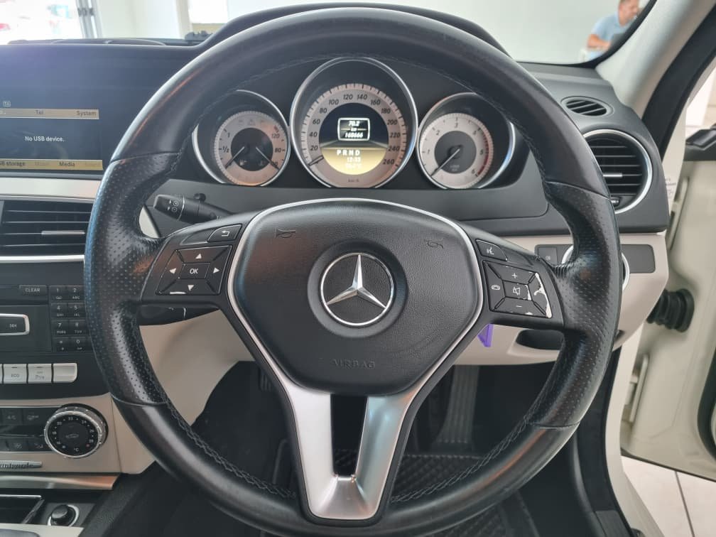 Mercedes Benz C250 CDI AVANTGARDE - Image 9