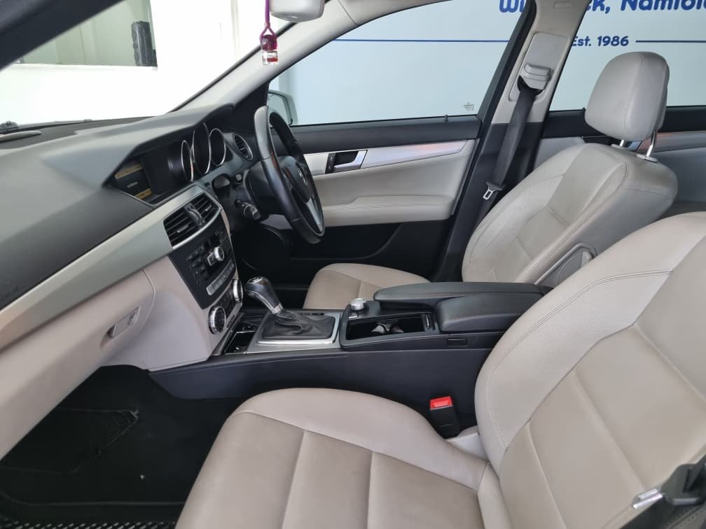 Mercedes Benz C250 CDI AVANTGARDE - Image 12