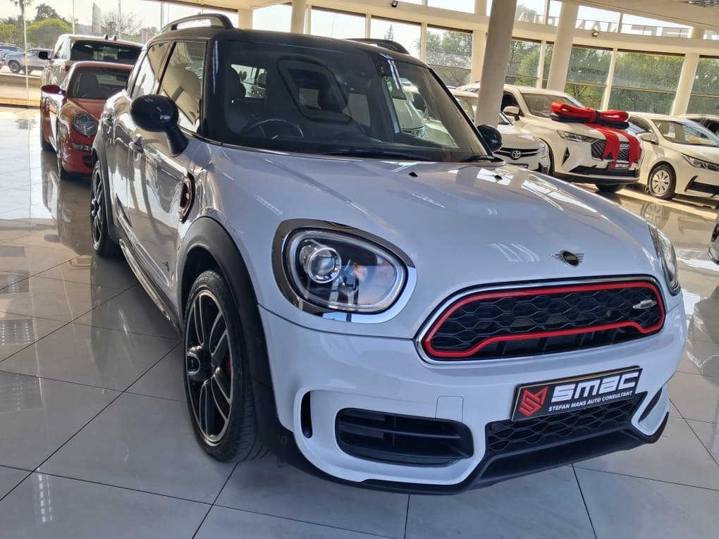 Mini Cooper Countryman JCW ALL4 Manual 170Kw - Image 3