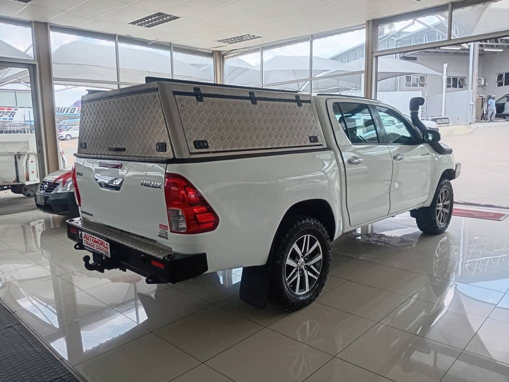 Toyota Hilux 2.8GD6 D/c A/T 4x4. - Image 7