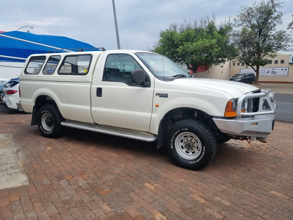 Ford F250 XL S/C 4x4 4.2 TD - Image 5