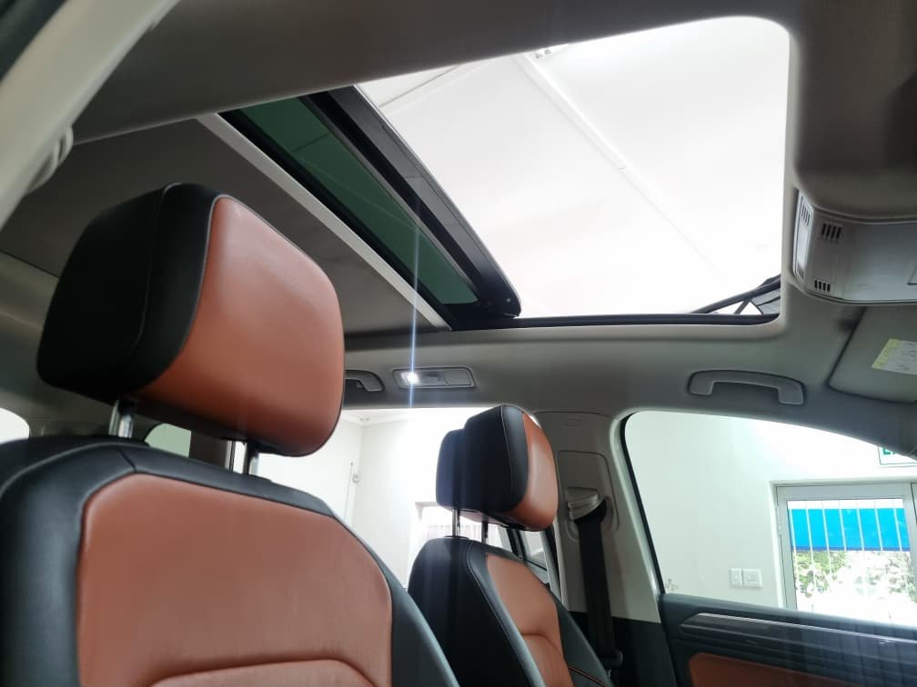 Volkswagen Tiguan 2.0 TSI 4Motion DSG - Image 8