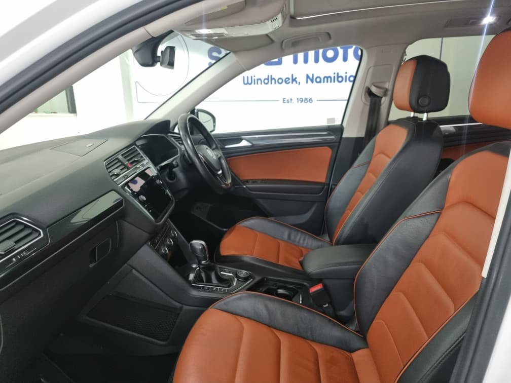 Volkswagen Tiguan 2.0 TSI 4Motion DSG - Image 15