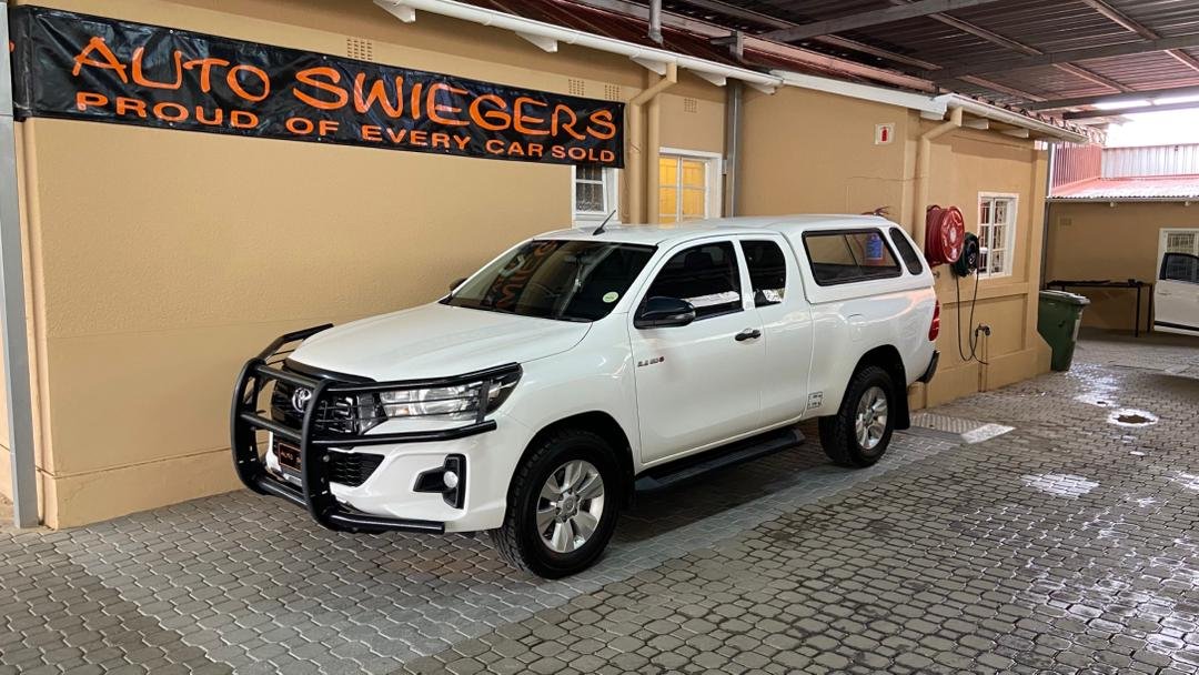 2020 Toyota Hilux 2.4GD-6 SRX E/C 2x4