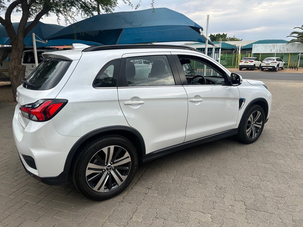 Mitsubishi ASX 2.0i CVT - Image 4