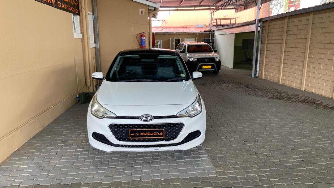 Hyundai i20 1.4 Fluid - Image 3