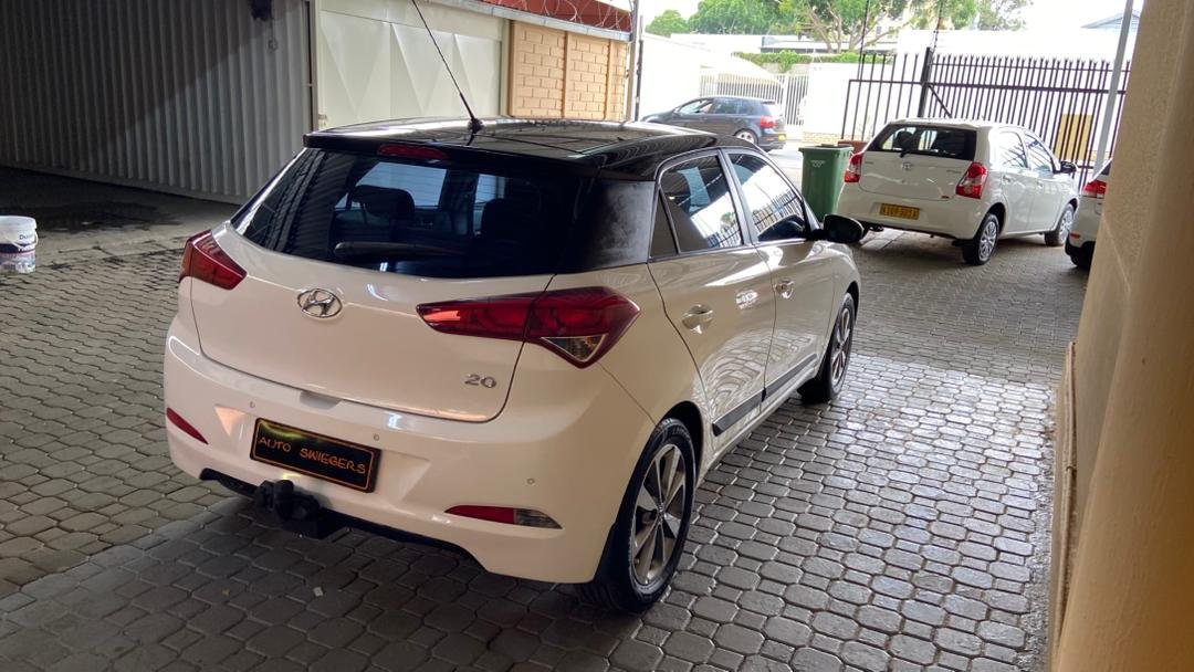 Hyundai i20 1.4 Fluid - Image 7