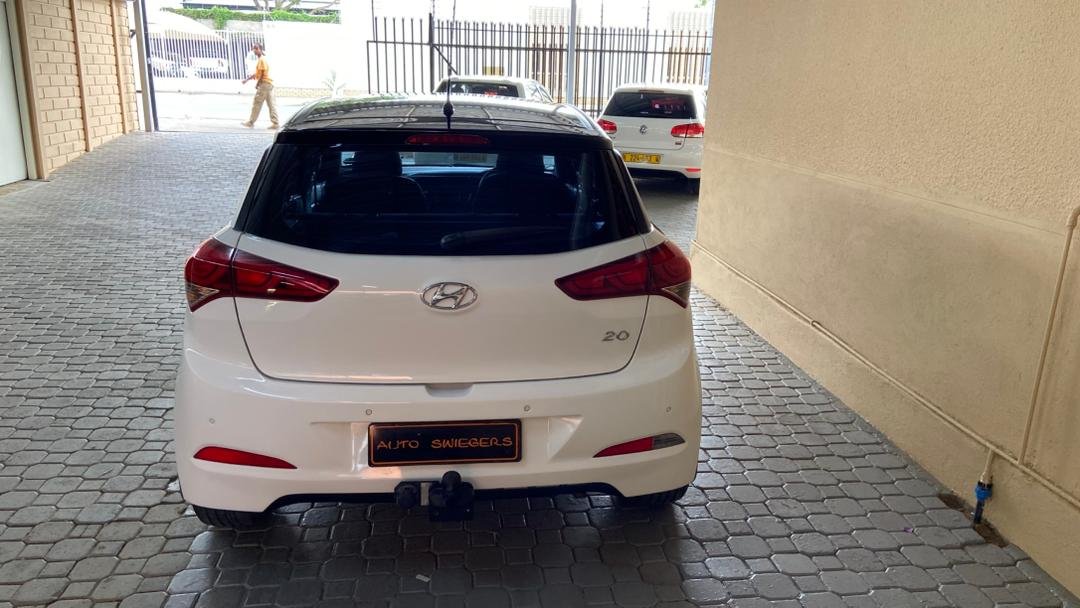 Hyundai i20 1.4 Fluid - Image 6