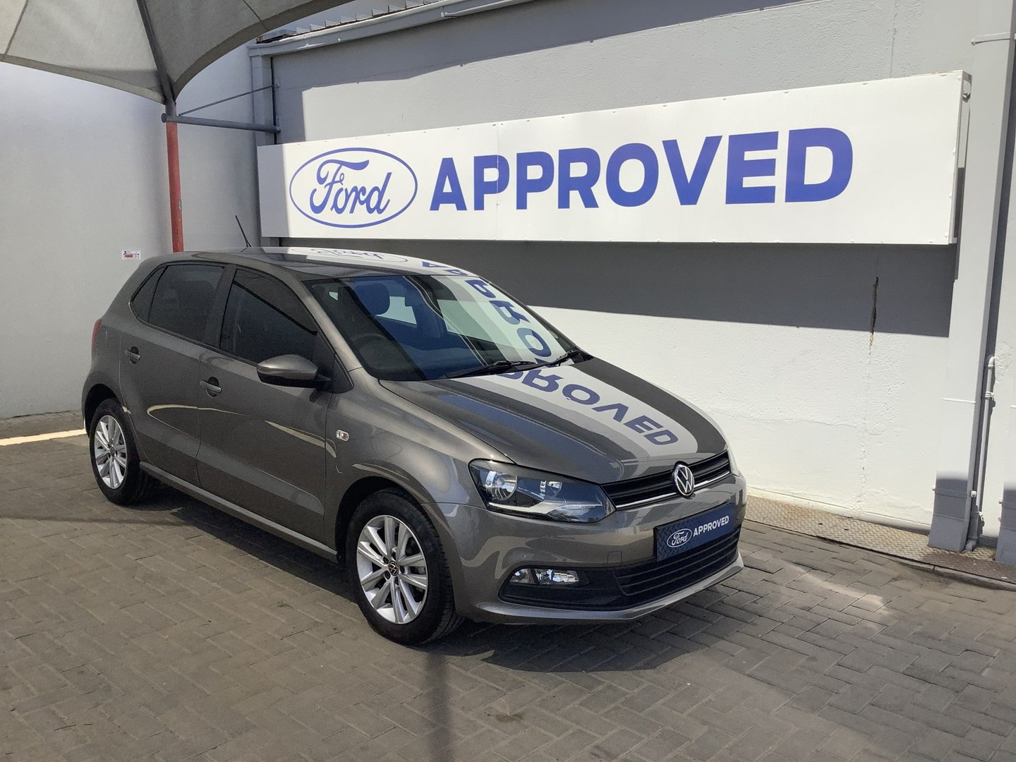 Volkswagen POLO VIVO 1.4 C/LINE - Image 4