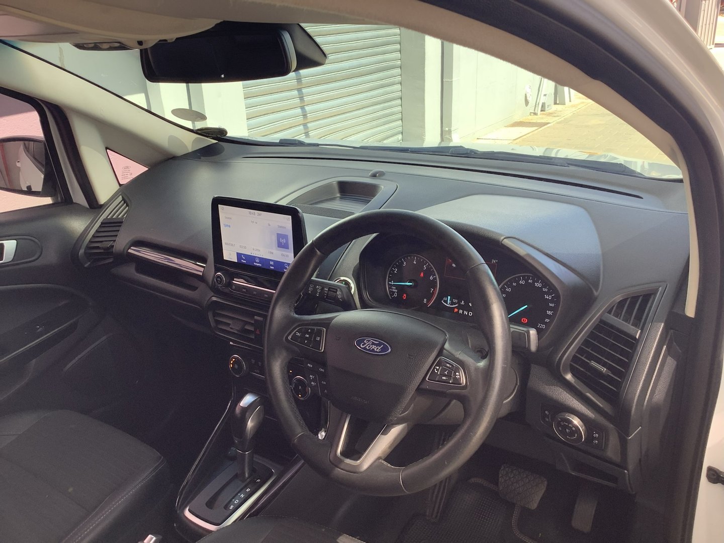 Ford ECOSPORT 1.0ECOBOOST TITANIUM A/T - Image 6