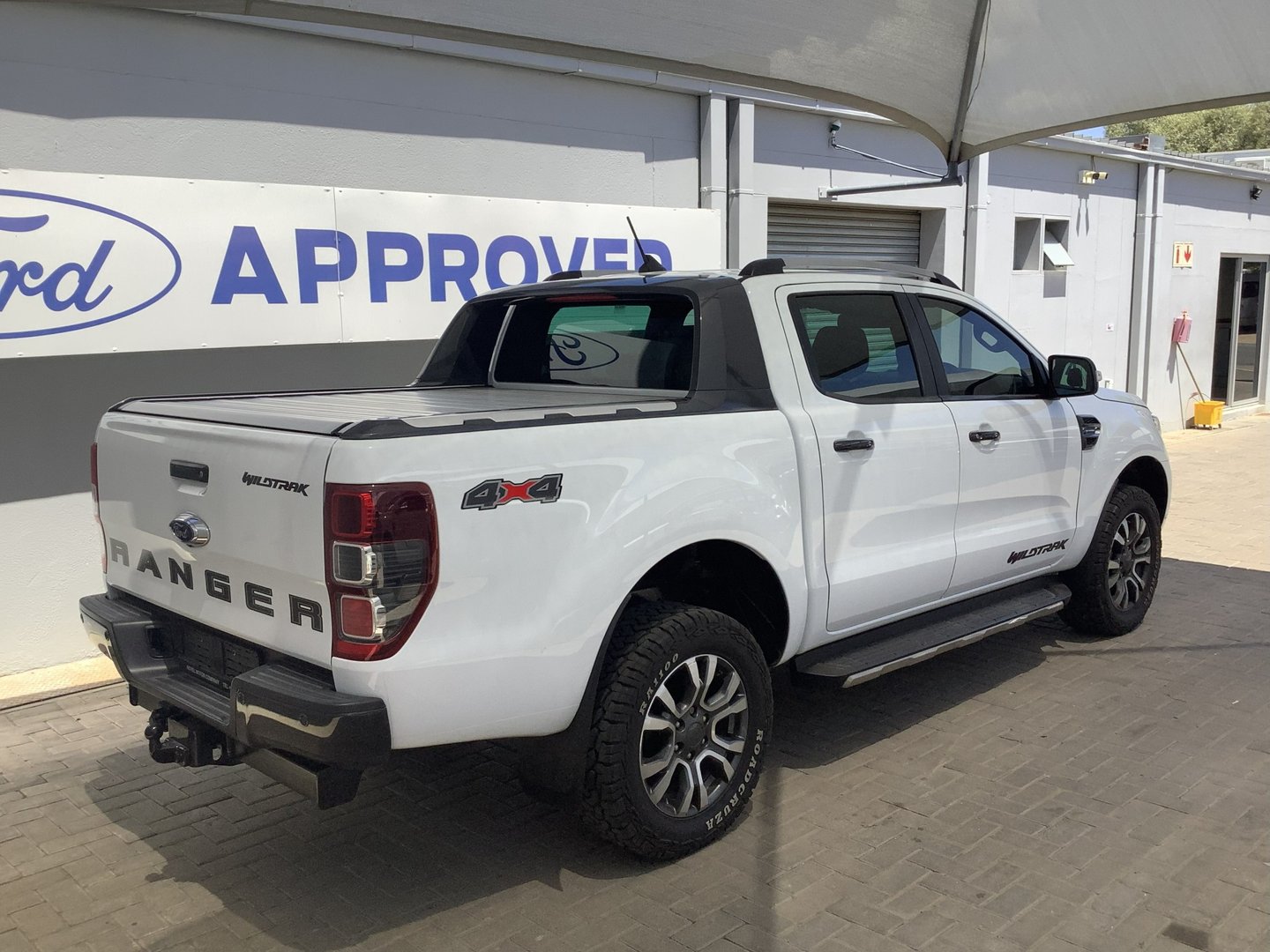 Ford 20D BI-TURBO WILDTRAK 4X4 A/T - Image 5