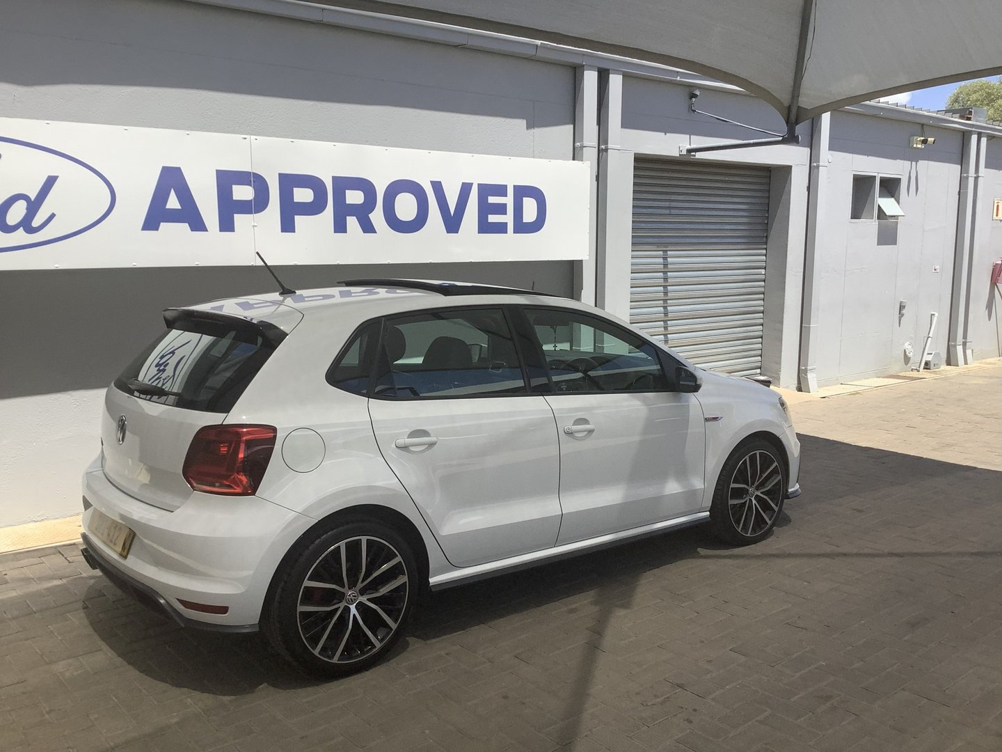 Volkswagen POLO GTI DSG - Image 5