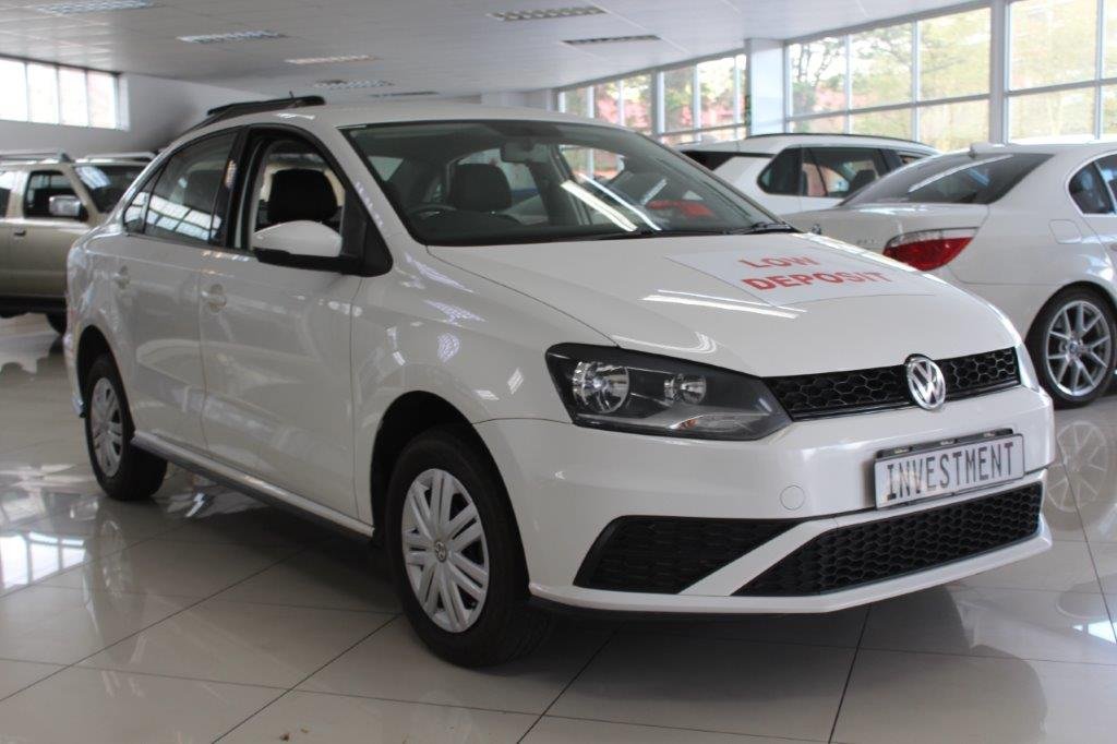 Volkswagen Polo 1.4i Trend sedan - Image 4
