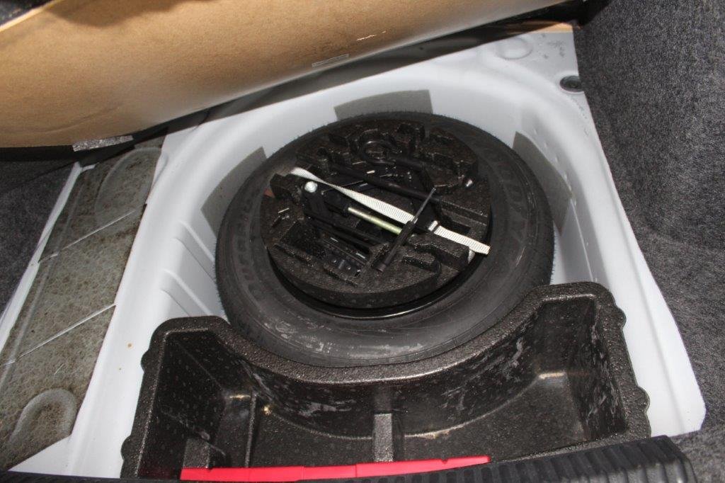 Volkswagen Polo 1.4i Trend sedan - Image 10