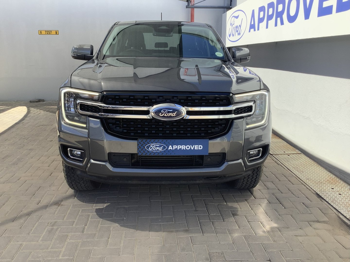 Ford RANGER 20D BI-TURBO XLT D/C 4X4 A/T - Image 3