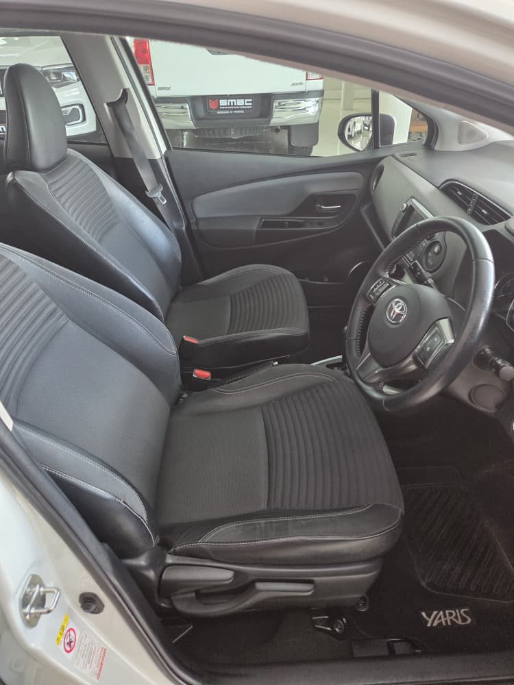 Toyota Yaris 1.5 HSD XS Hybrid - Image 7