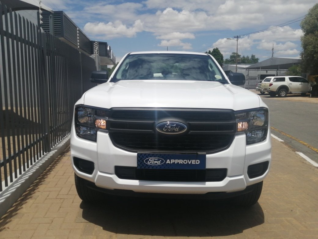 Ford RANGER XL 4X4 D/C - Image 4