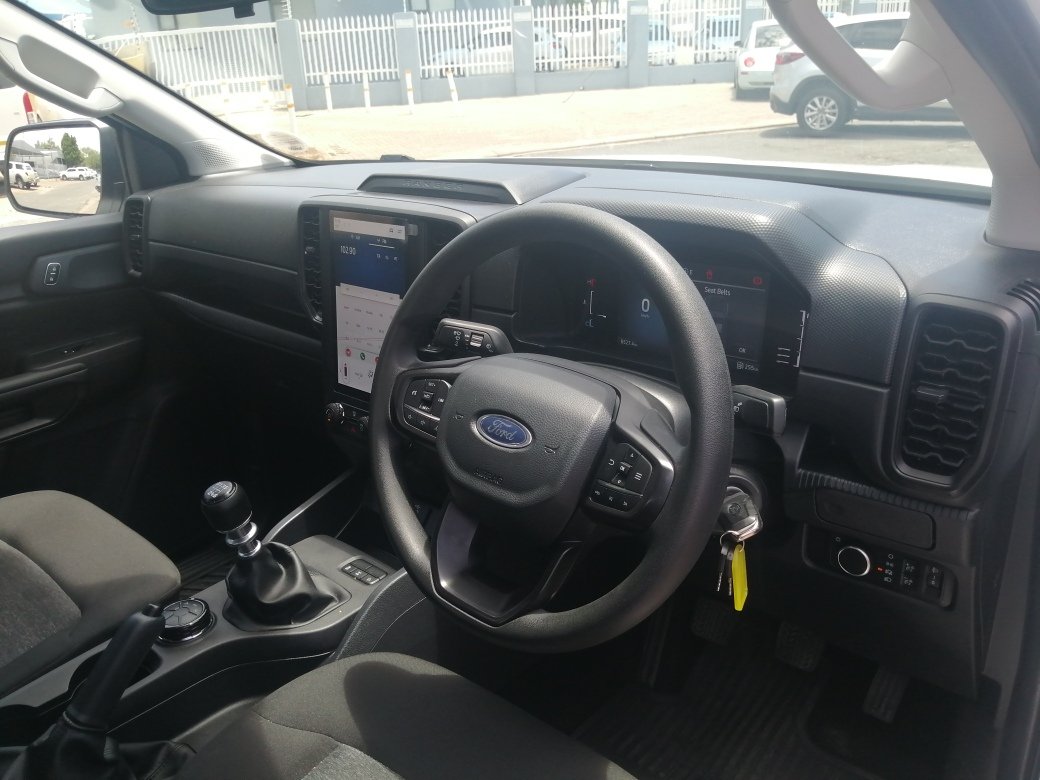 Ford RANGER XL 4X4 D/C - Image 6