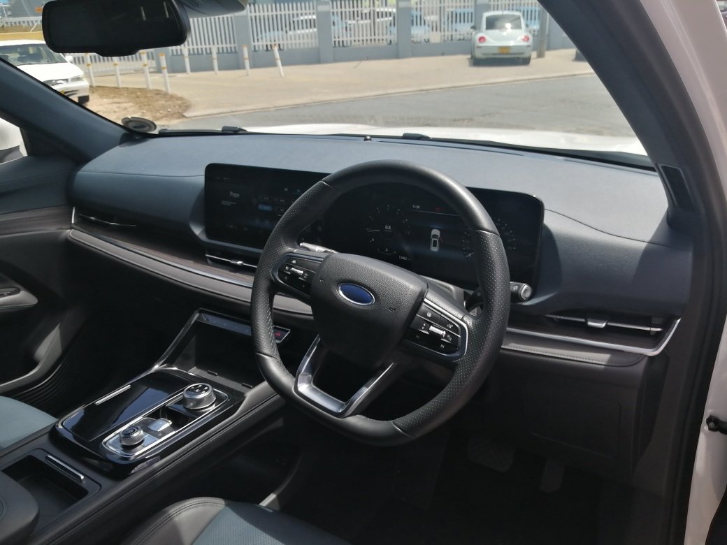 Ford TERRITORY TITANIUM 1.8l ECOBOOST 7AT - Image 7