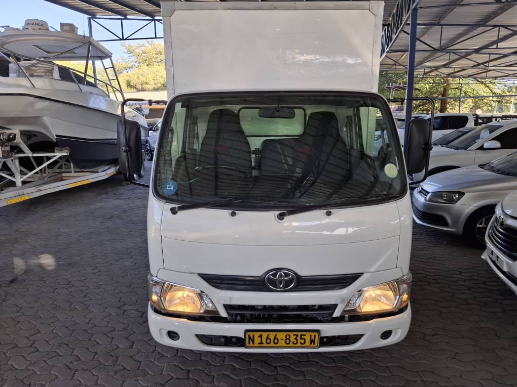 Toyota DYNA 150 BOX BODY - Image 4