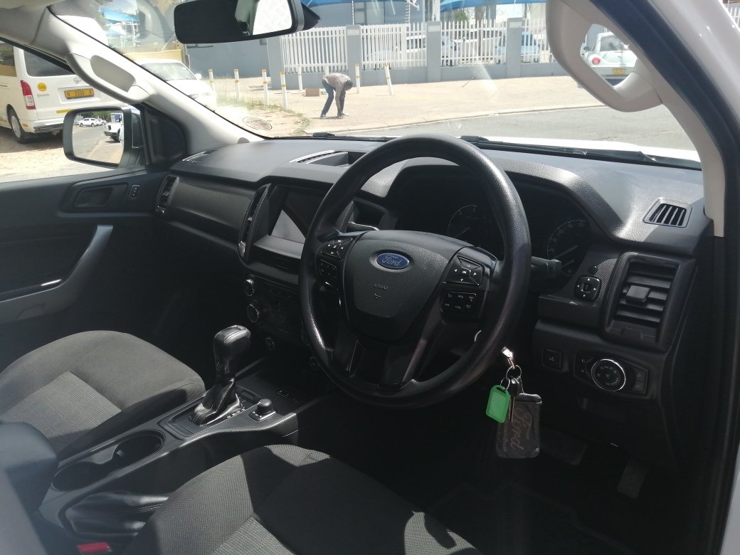 Ford RANGER 2.2 TDCI D/C XLS A/T - Image 5