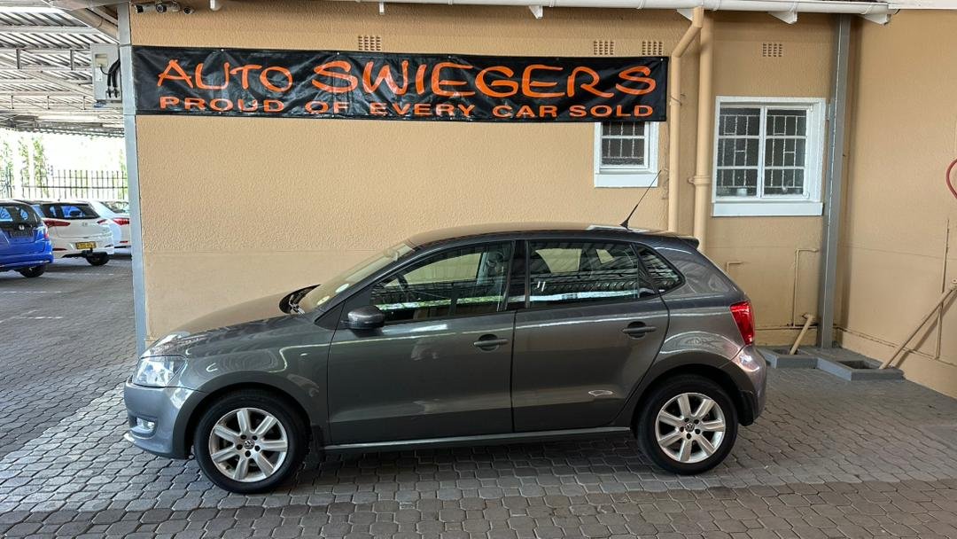 Volkswagen Polo 1.6 Comfortline H/B - Image 5