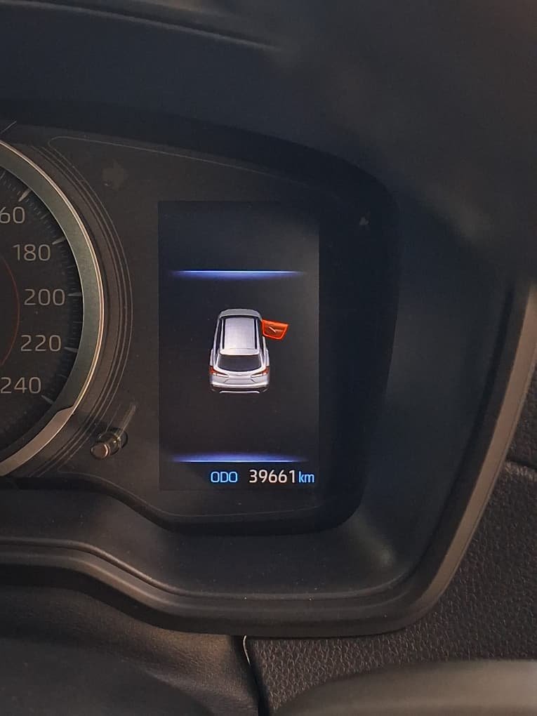 Toyota Corolla Cross 1.8 XS - Image 8