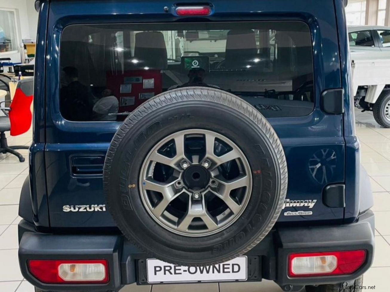 Suzuki Jimny 1.5 GLX A/T 5 DOOR - Image 6