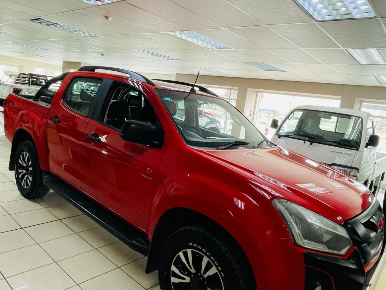 2022 Isuzu HO 4X4 CREW CAB X-RIDER
