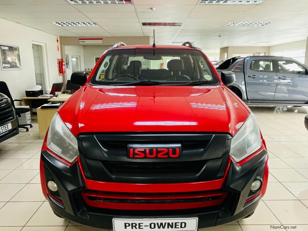 Isuzu HO 4X4 CREW CAB X-RIDER - Image 5