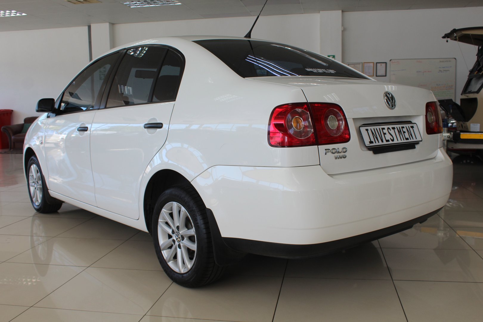 Volkswagen POLO Classic Sedan - Image 3